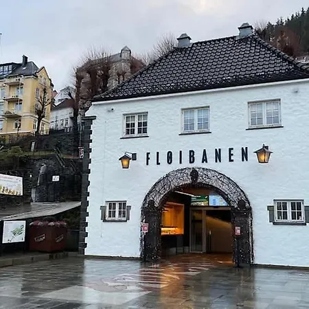 Апартаменти Bryggen L 1min To Bryggen & Floyen *
